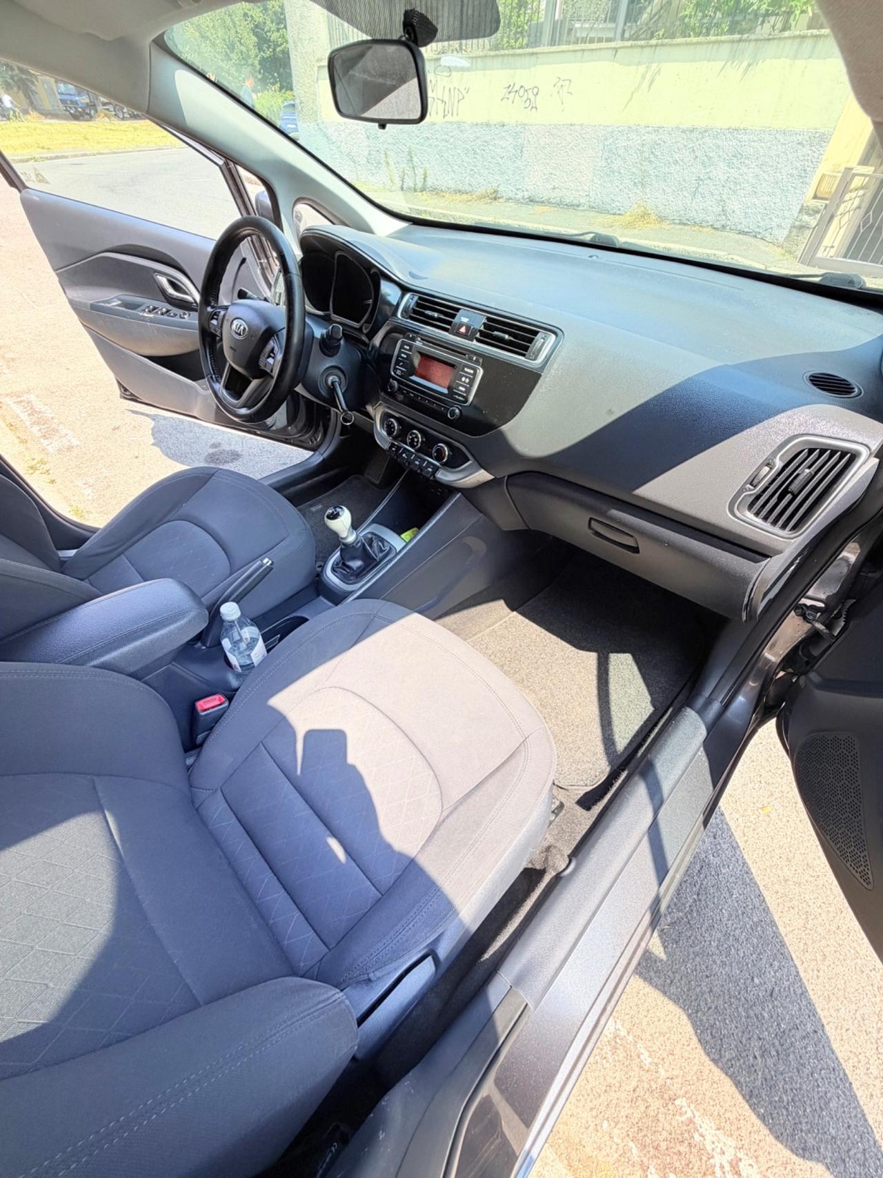 Kia Rio 1.2 CVVT 5p. Cool
