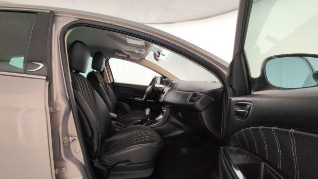 LANCIA Delta 1.4 T-Jet 150 CV Argento - GPL