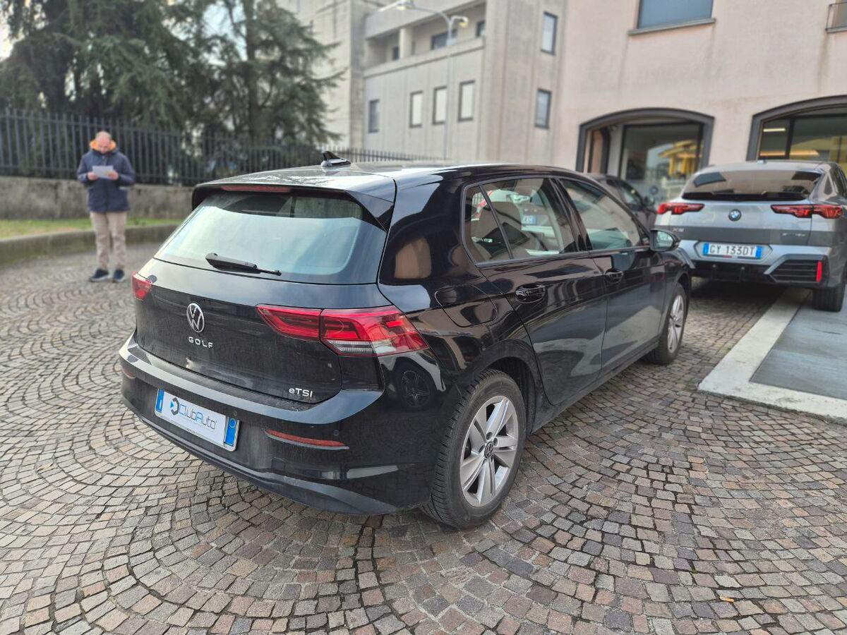 Volkswagen Golf 1.5 etsi evo Life 150cv dsg