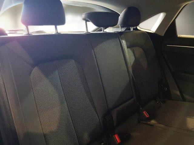 AUDI Q3 35 TDI quattro S tronic S line edition