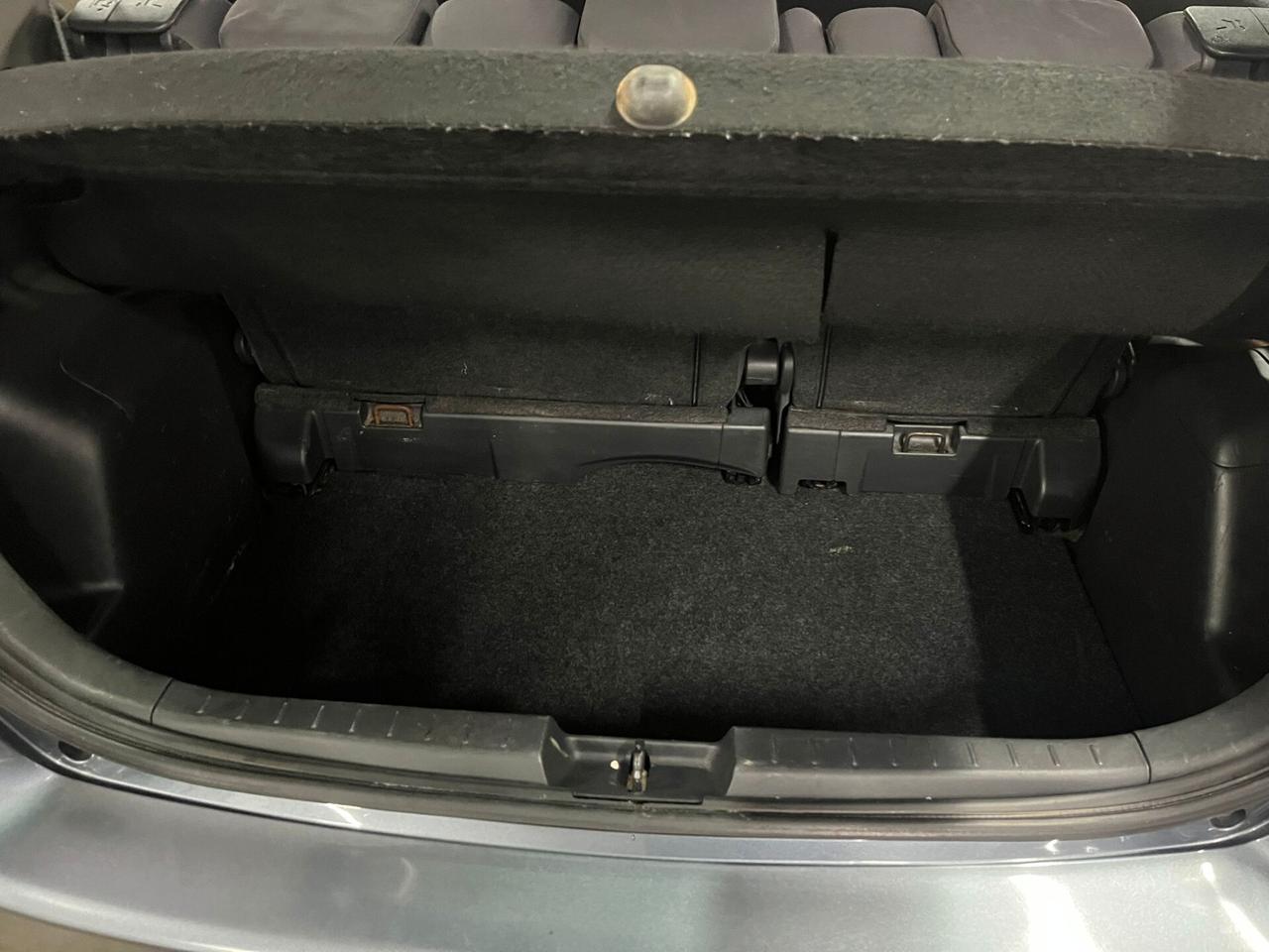 Toyota Yaris 1.3 5 porte