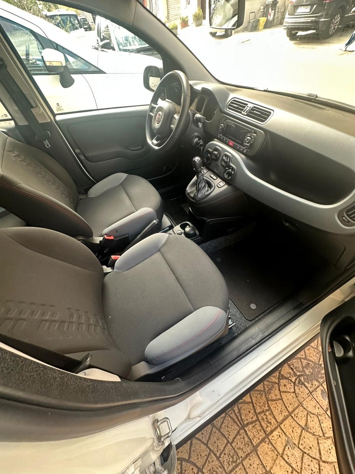 Fiat Panda 0.9 TwinAir Turbo Natural Power City Cross