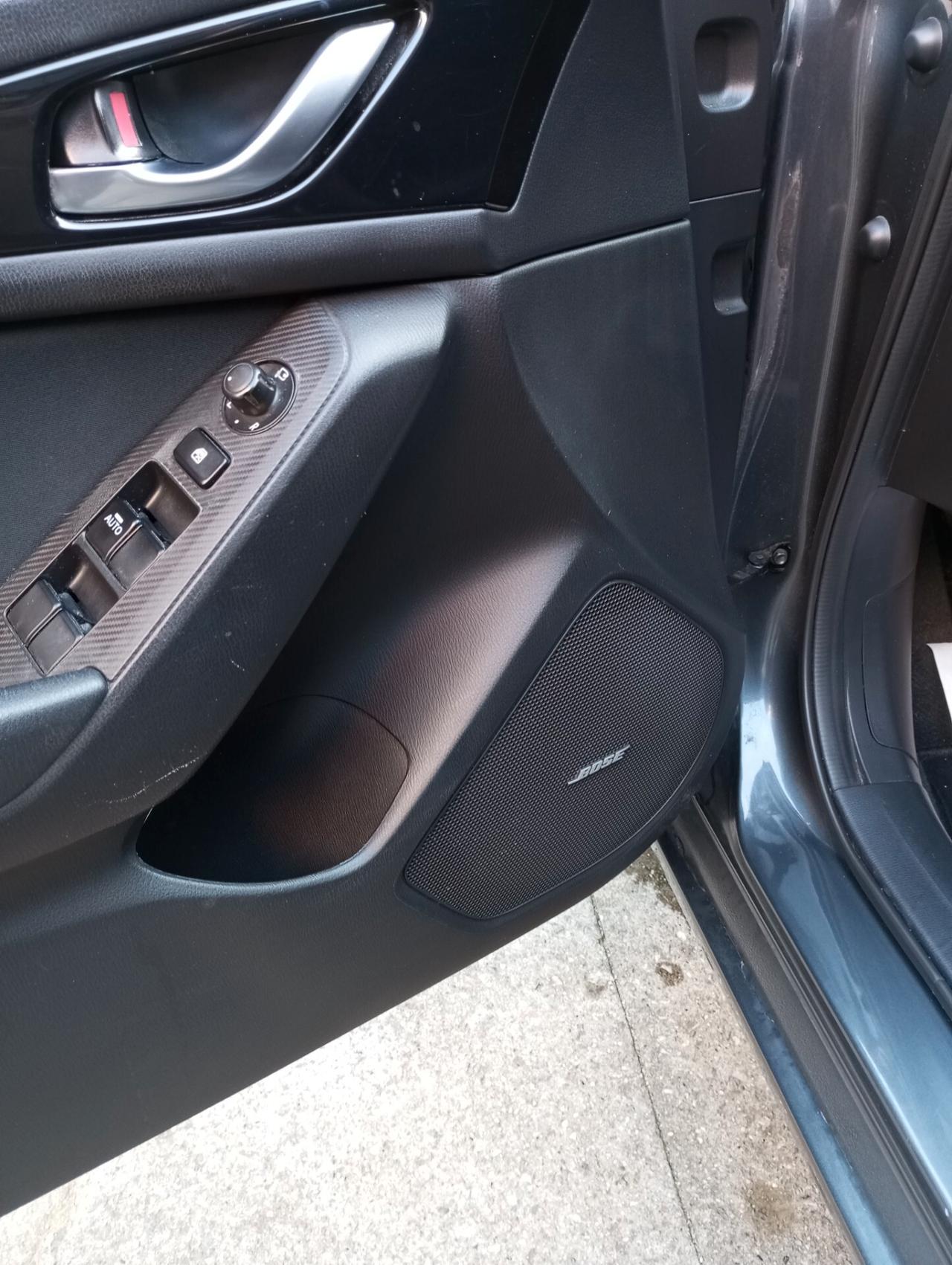 Mazda 3 Mazda3 2.2 Skyactiv-D Exceed