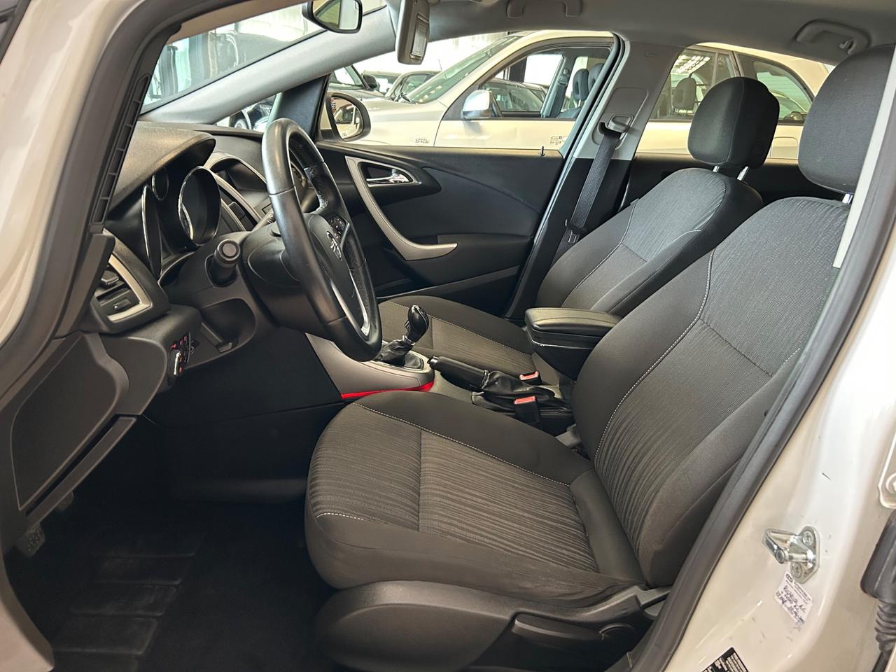 Opel Astra - 2010 1.4 GPL 100cv 174.000 km