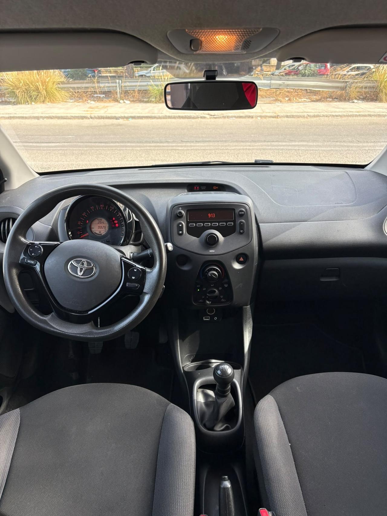 Toyota aygo 1.0 benzina