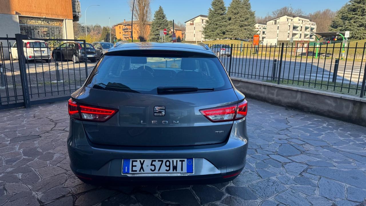 Seat Leon 1.6 TDI 105 CV DSG FUL LED NAVI KM 82000