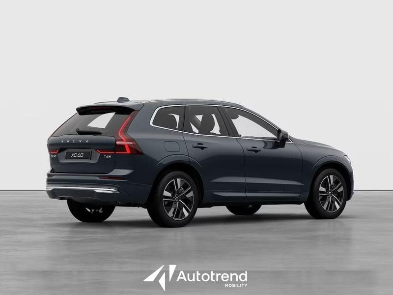Volvo XC60 T6 350 CV Recharge AWD Plug-in Hybrid automatico Plus Bright