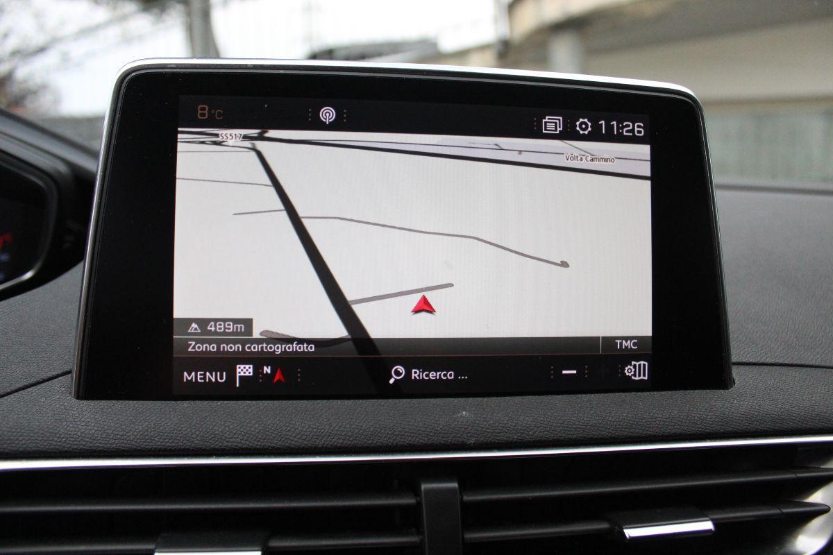 PEUGEOT - 5008 - BlueHDi 130 S&S EAT8 GT Line