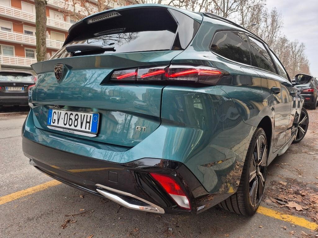 Peugeot 308 PureTech Turbo 130 S&S EAT8 SW GT