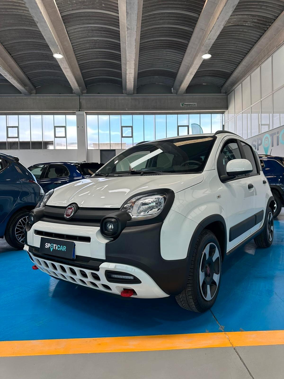 Fiat Panda Cross 1.0 FireFly S&S Hybrid