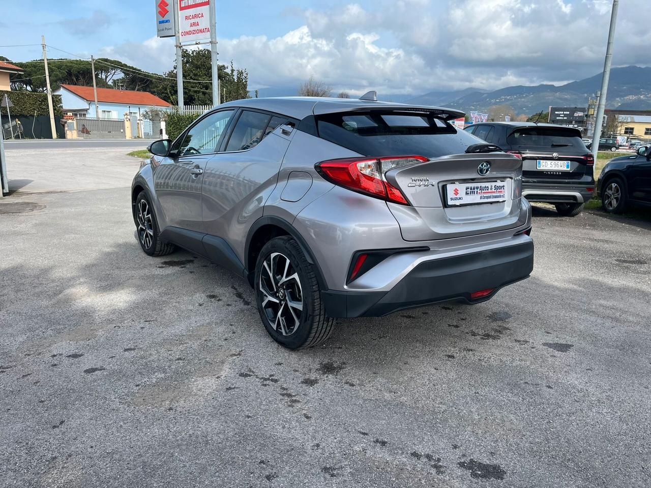 Toyota C-HR 1.8 Hybrid E-CVT Trend