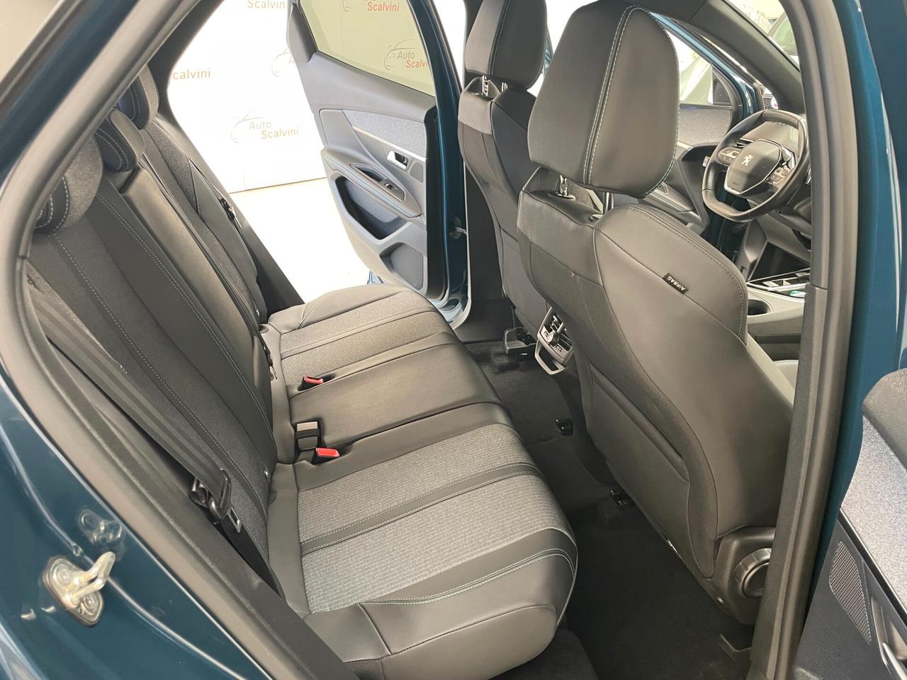 Peugeot 3008 1.5 BlueHDi 130 S&S EAT8 Allure Pack