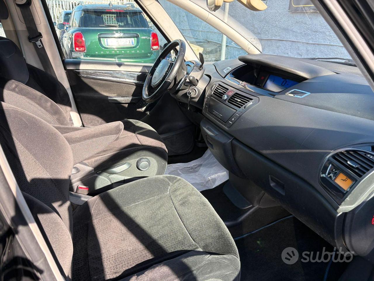 CITROEN C4 PICASSO 1.6 HDI CMP6 EXCLUSIVE AUTO 110