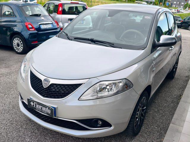 LANCIA Ypsilon 1.2 69 CV 5 porte Mya