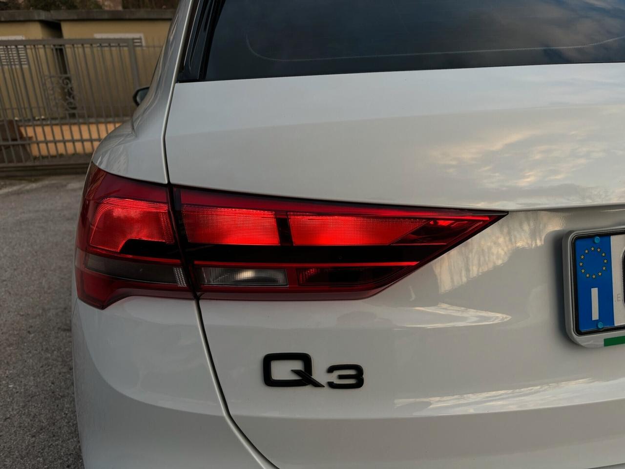 Audi Q3 35 TDI S-TRONIC 150 CV SPORT MY 21 FULL LED