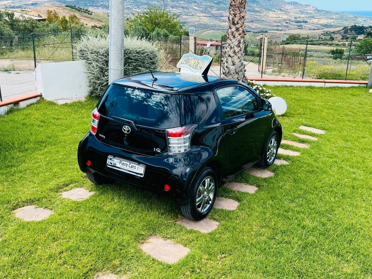 TOYOTA iQ 1.0 BENZINA AUTOMATICA