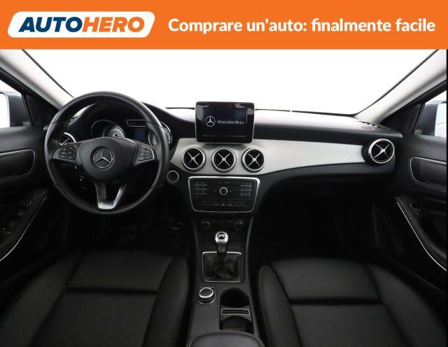 MERCEDES-BENZ GLA 200 d Sport