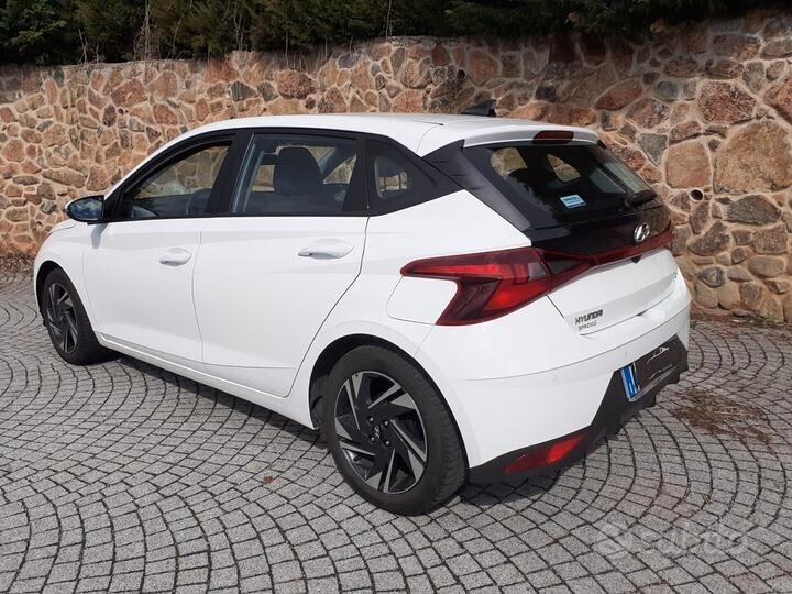 Hyundai i20 1.2 MPI MT GPL Connectline