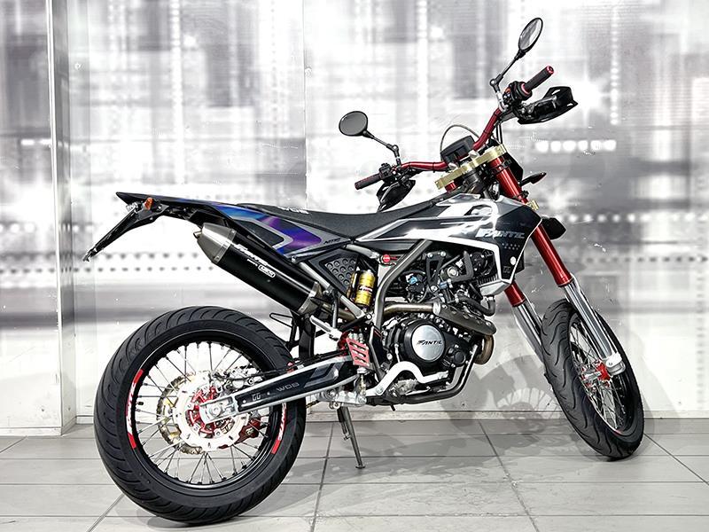 Fantic Motor XMF 125 Motard Competition