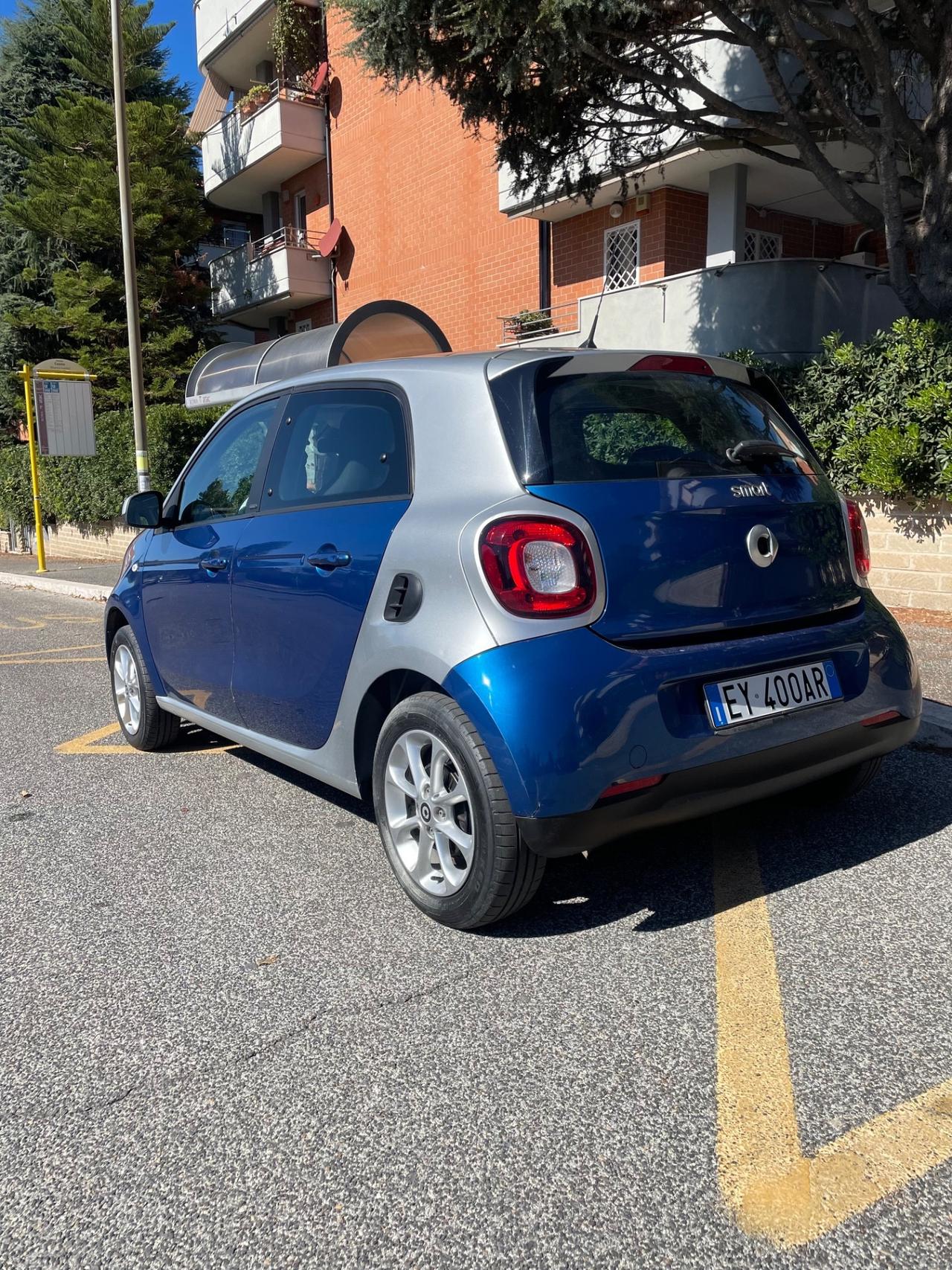 Smart ForFour 70 1.0 Passion Neop manutenzione certificata