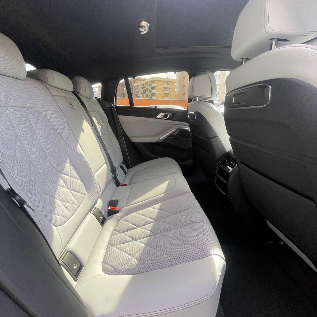 BMW - X6 - xDrive40d MHEV 48V Msport