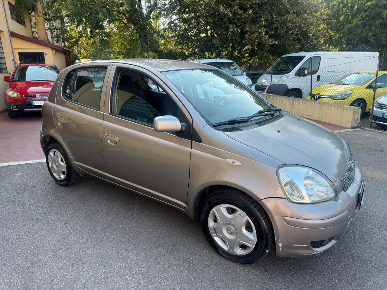 Toyota Yaris 2005 1.0 Benzina 16V cat 5 porte