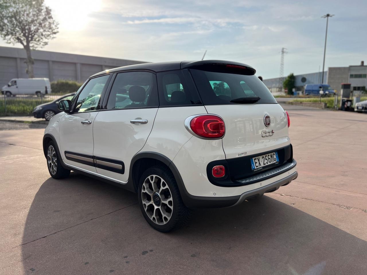 Fiat 500L 1.6 Multijet 105 CV Trekking