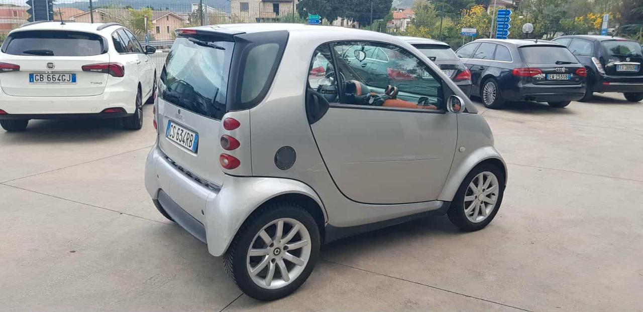 Smart ForTwo 700 coupé pulse (45 kW)