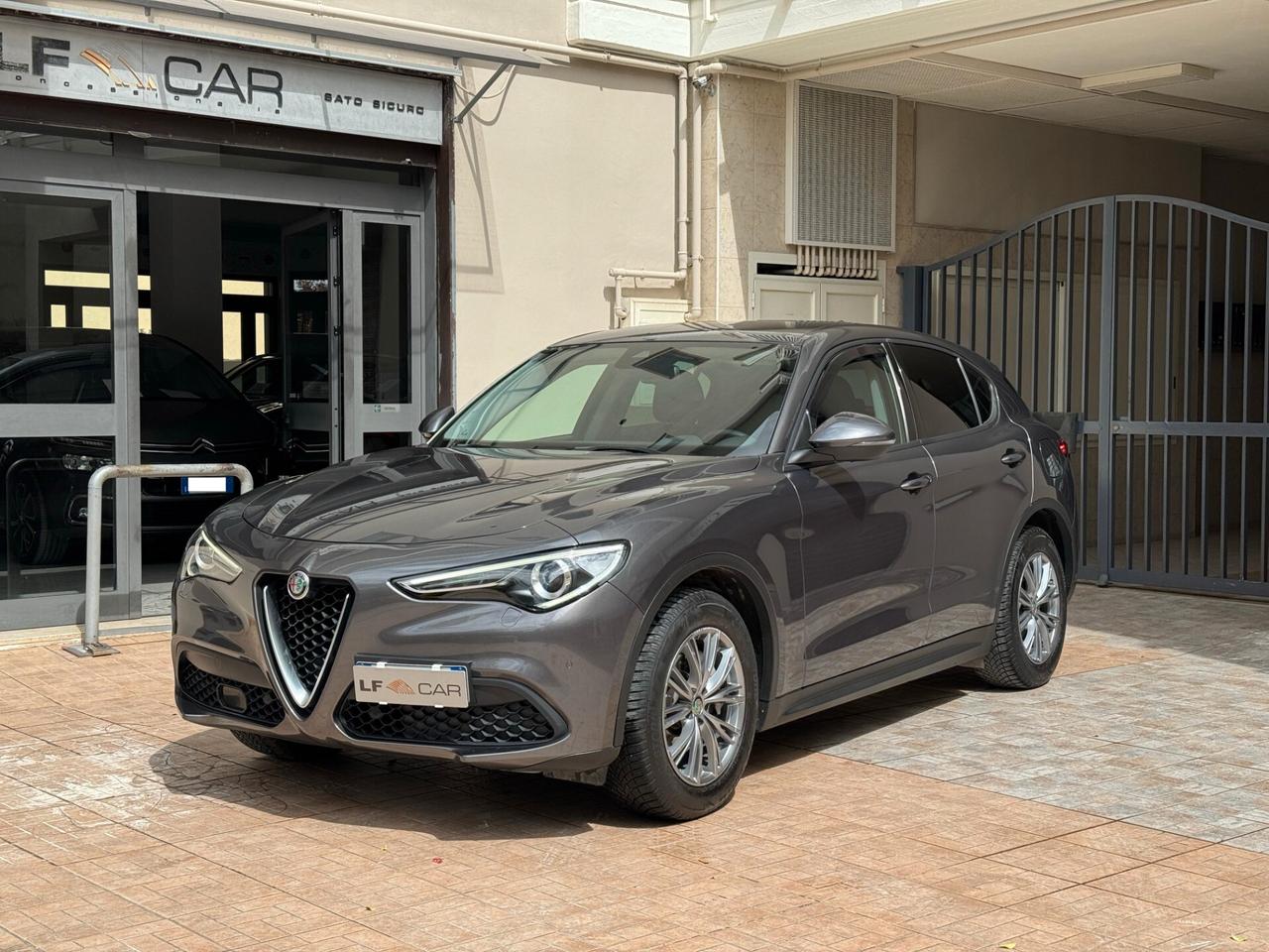 Alfa Romeo Stelvio 2.2 Turbodiesel 190 cv AT8 Q4 Executive