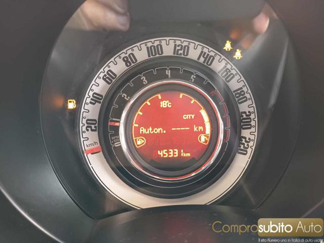 FIAT 500 1.0 Hybrid Red