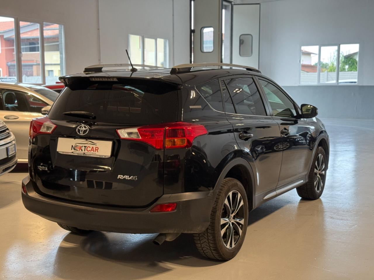 Toyota RAV 4 RAV4 2.0 D-4D 2WD Active