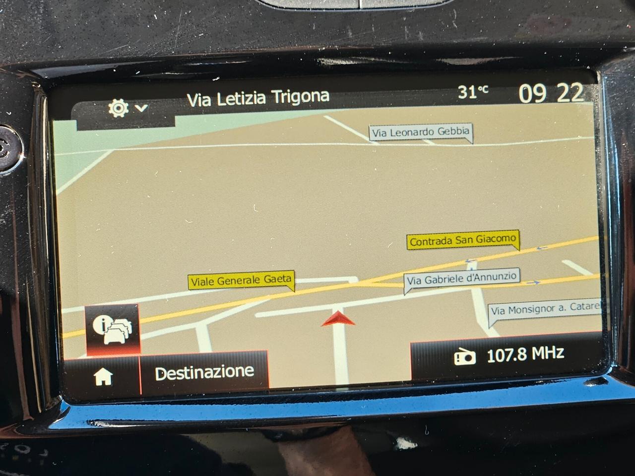 RENAULT CLIO 1500 DCI MOSCHINO KM CERTIFICATI