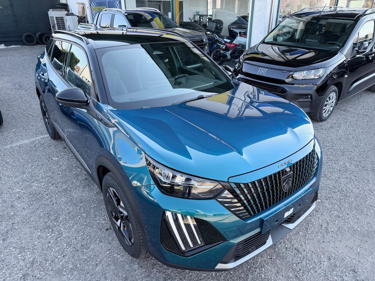 Peugeot 2008 2008 1.2 hybrid GT 145cv e-dcs6