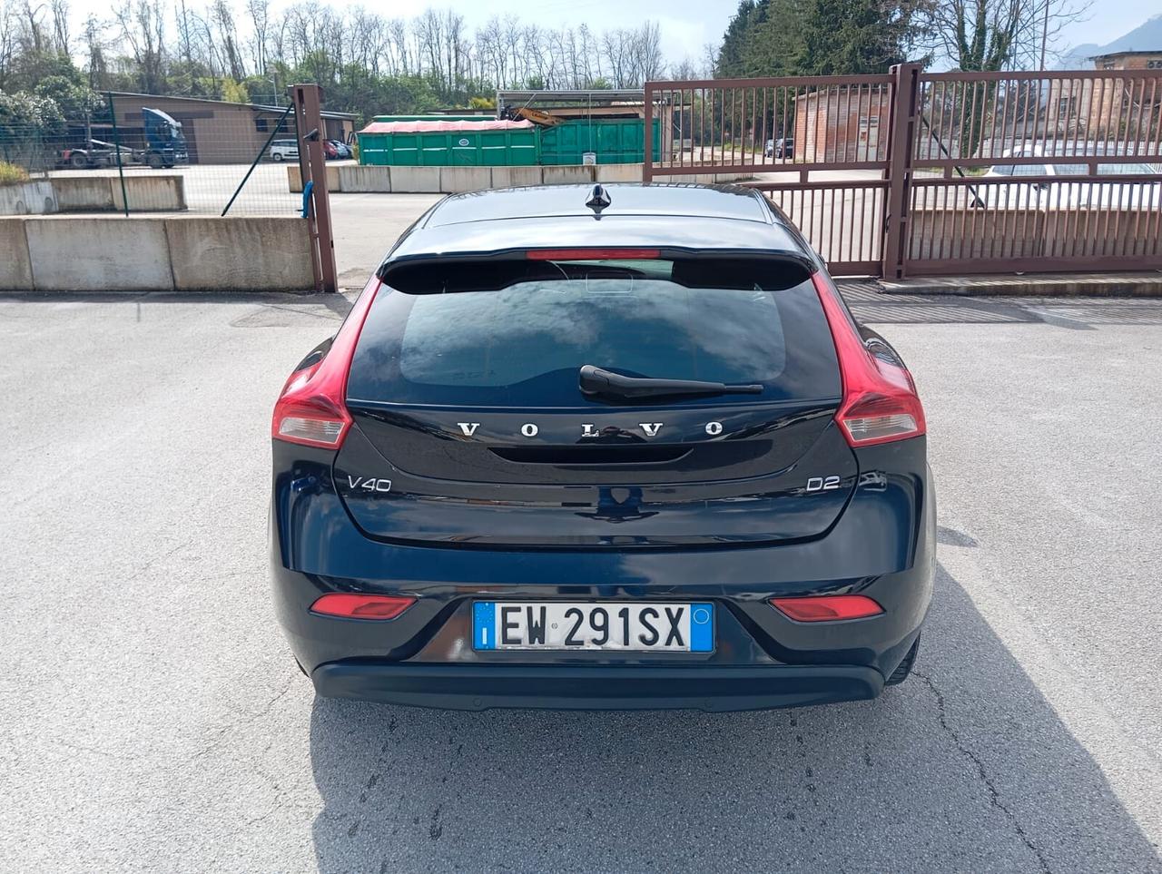 Volvo V40 D2 1.6 Summum