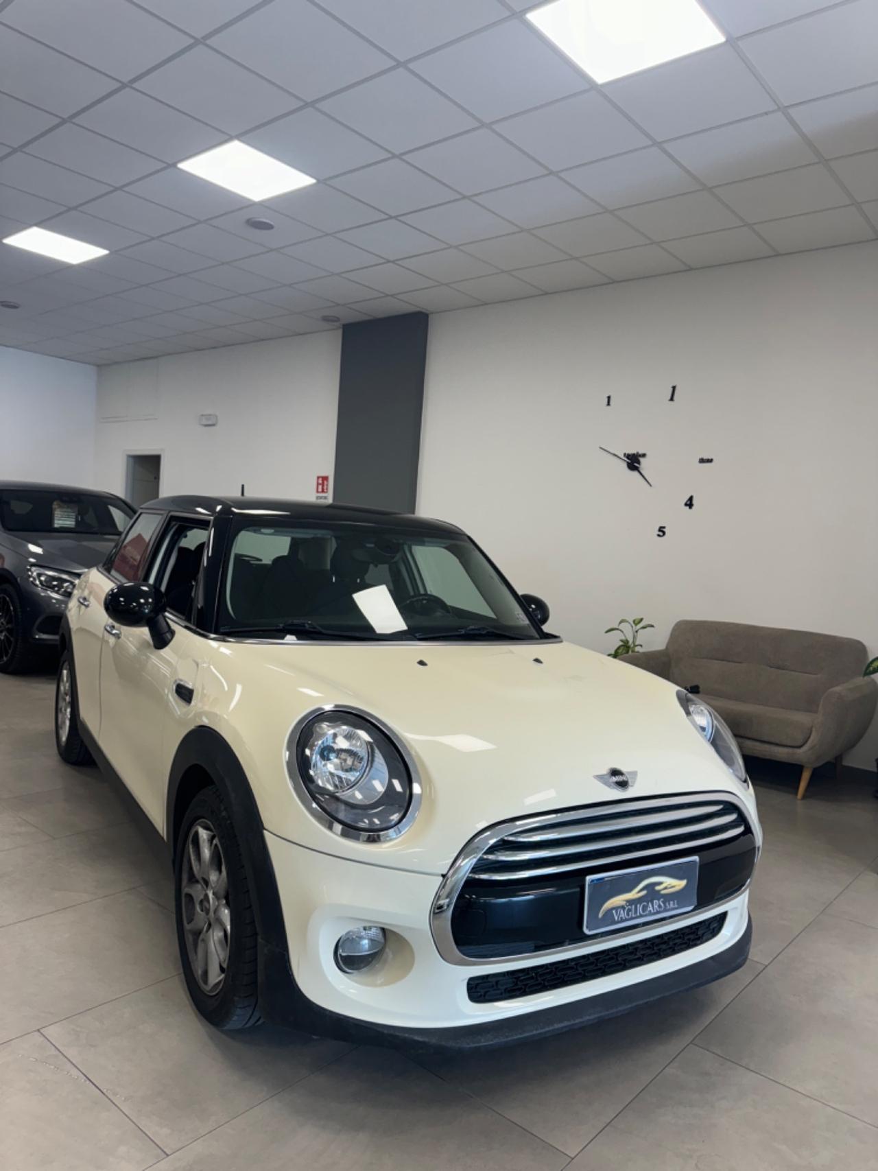 Mini Mini 1.5 Cooper D Business 5 porte