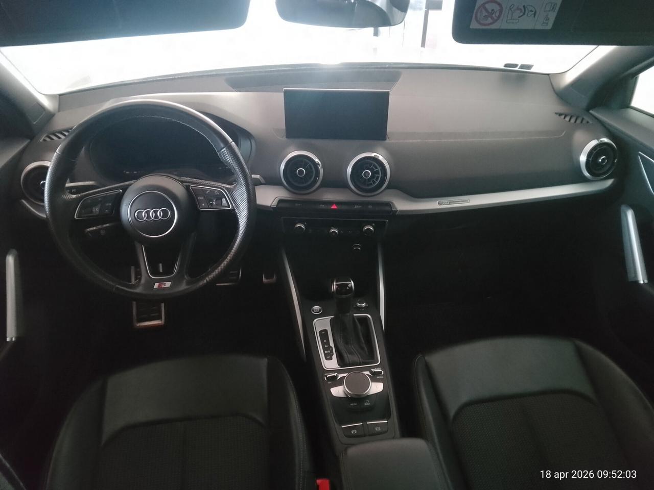 Q2 30 TDI S tronic line Edition 2021