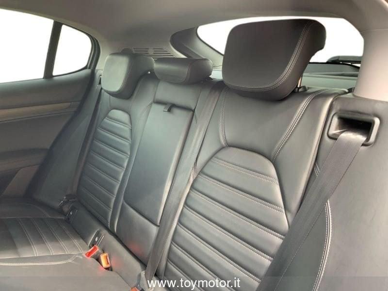 Alfa Romeo Stelvio 2.2 Turbodiesel 210 CV AT8 Q4 Super