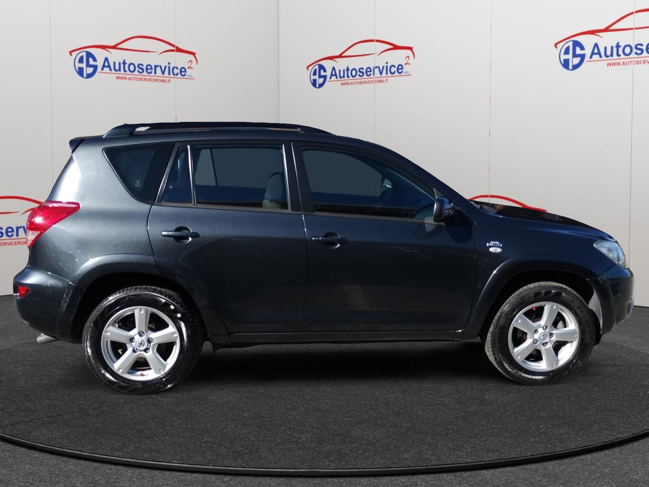 Toyota RAV4 5 Porte RAV4 2.2 d-4d Luxury 177cvR