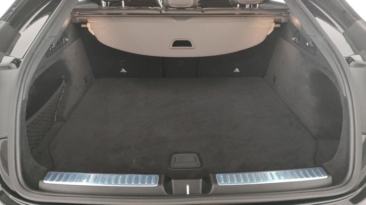 Mercedes-Benz GLC Coupe - C253 2019 - GLC Coupe 220 d Premium Plus 4matic