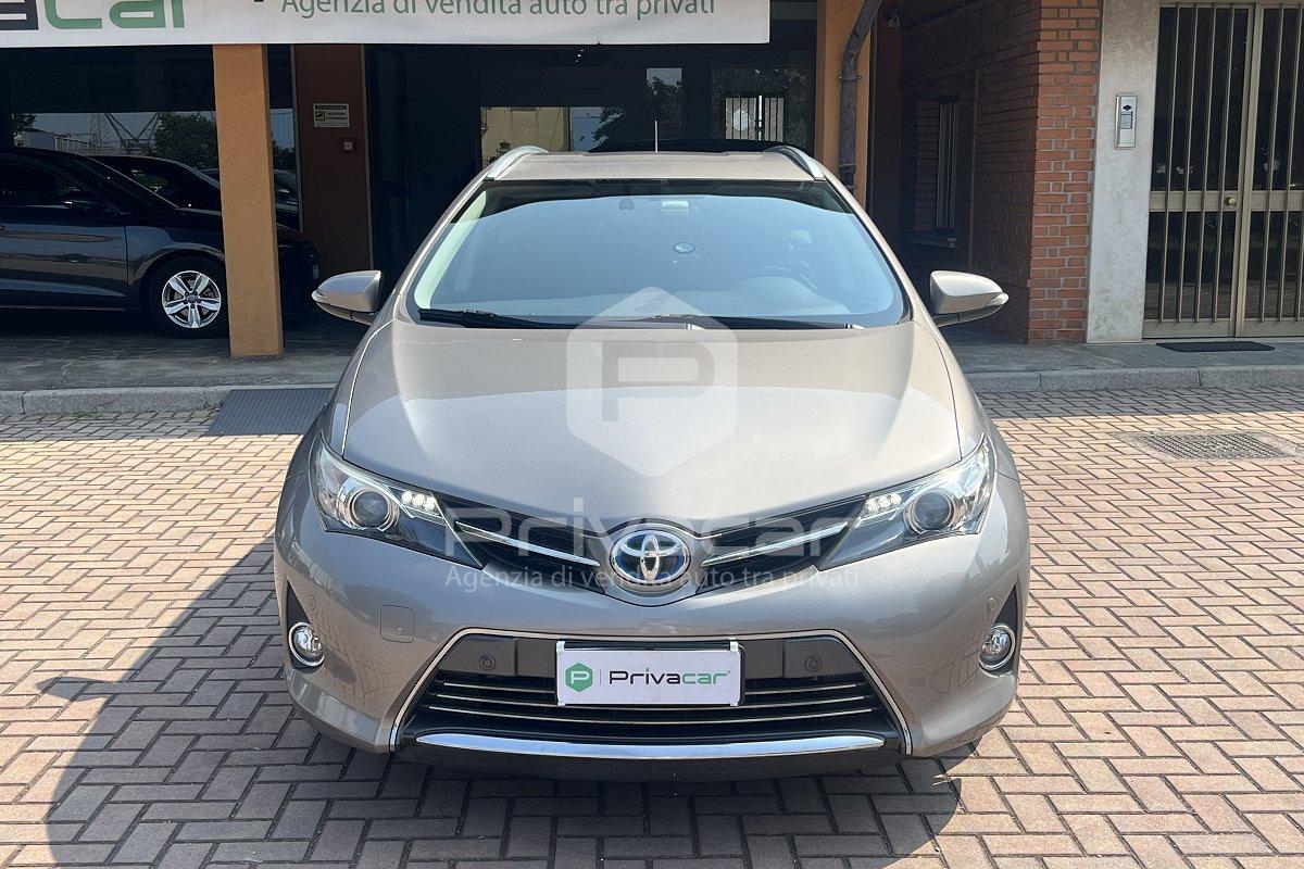 TOYOTA Auris Touring Sports 1.8 Hybrid Lounge