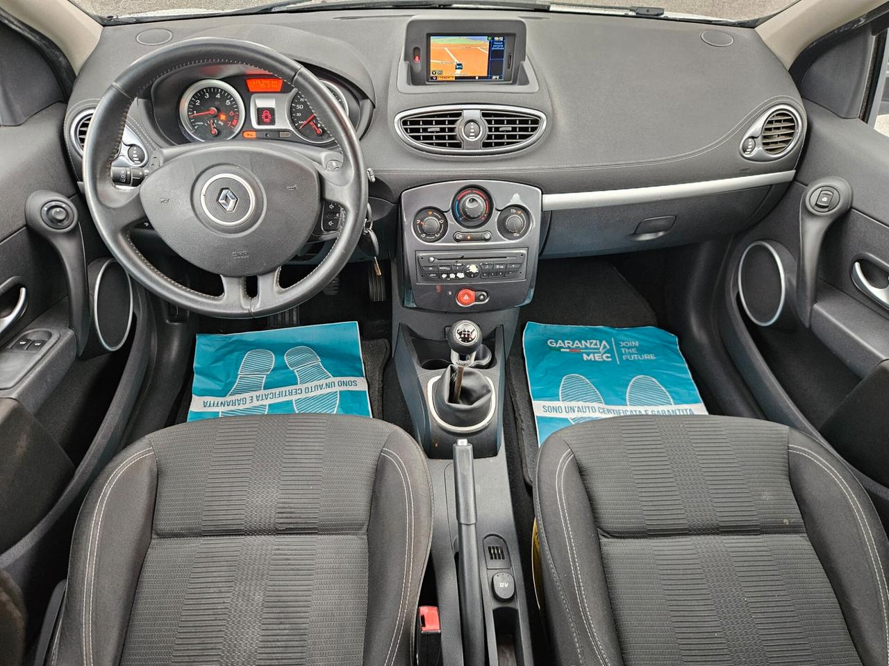 Renault Clio 1.2 16V 5 porte NEOPATENTATI E5