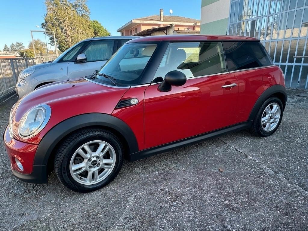 MINI Cooper 1.6 Benzina – 2013 – Soli 90.000 KM – Unicoproprietario – Condizioni Perfette!