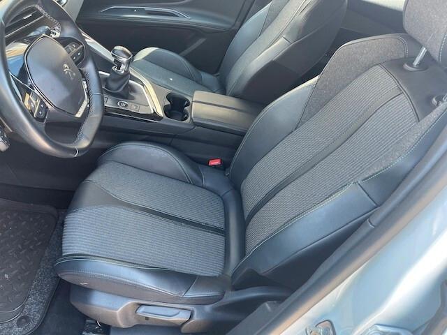 PEUGEOT 3008 1,5 DIESEL 2022