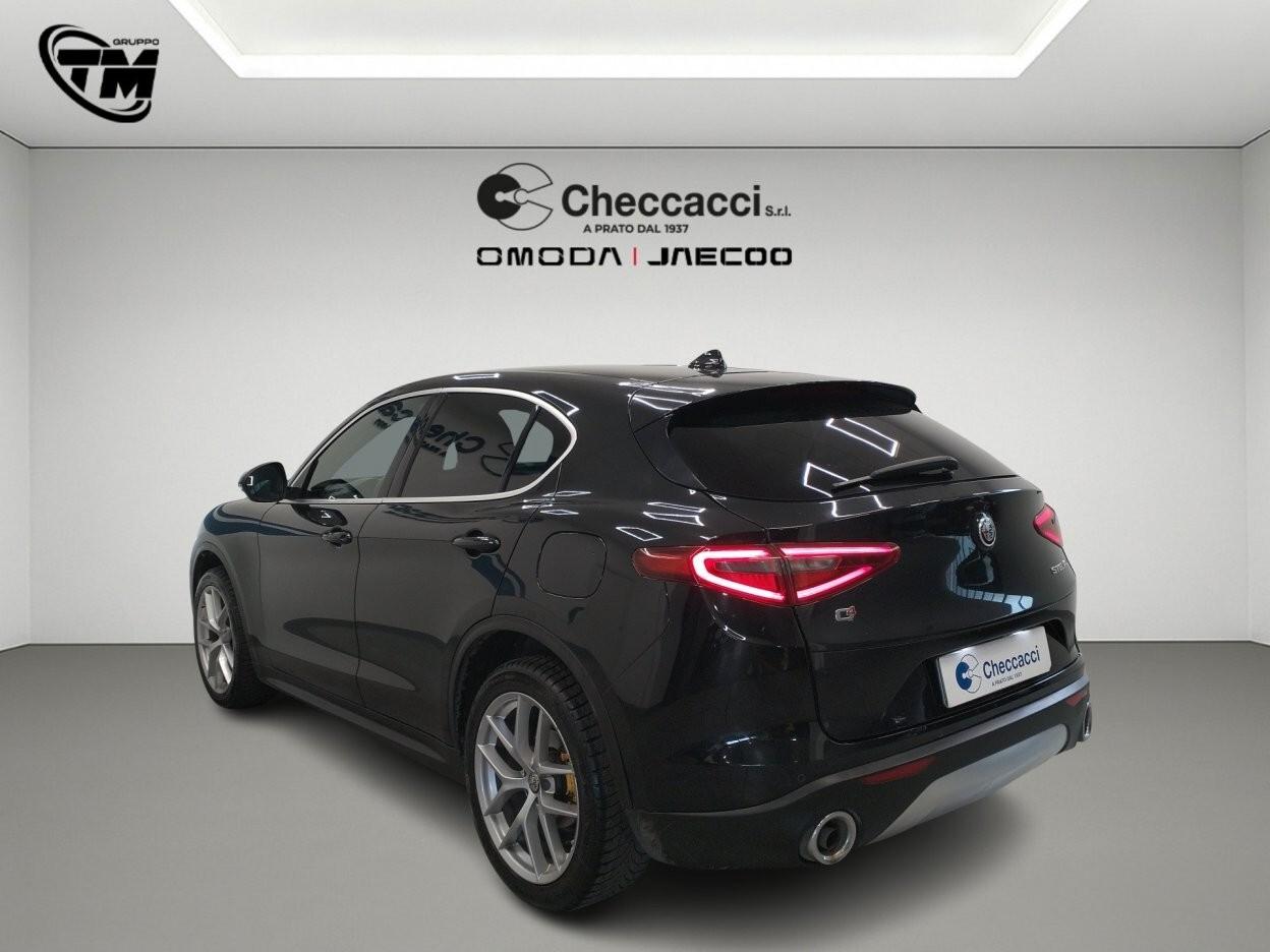 Alfa Romeo Stelvio 2.2 Turbodiesel 210 CV AT8 Q4 Executive