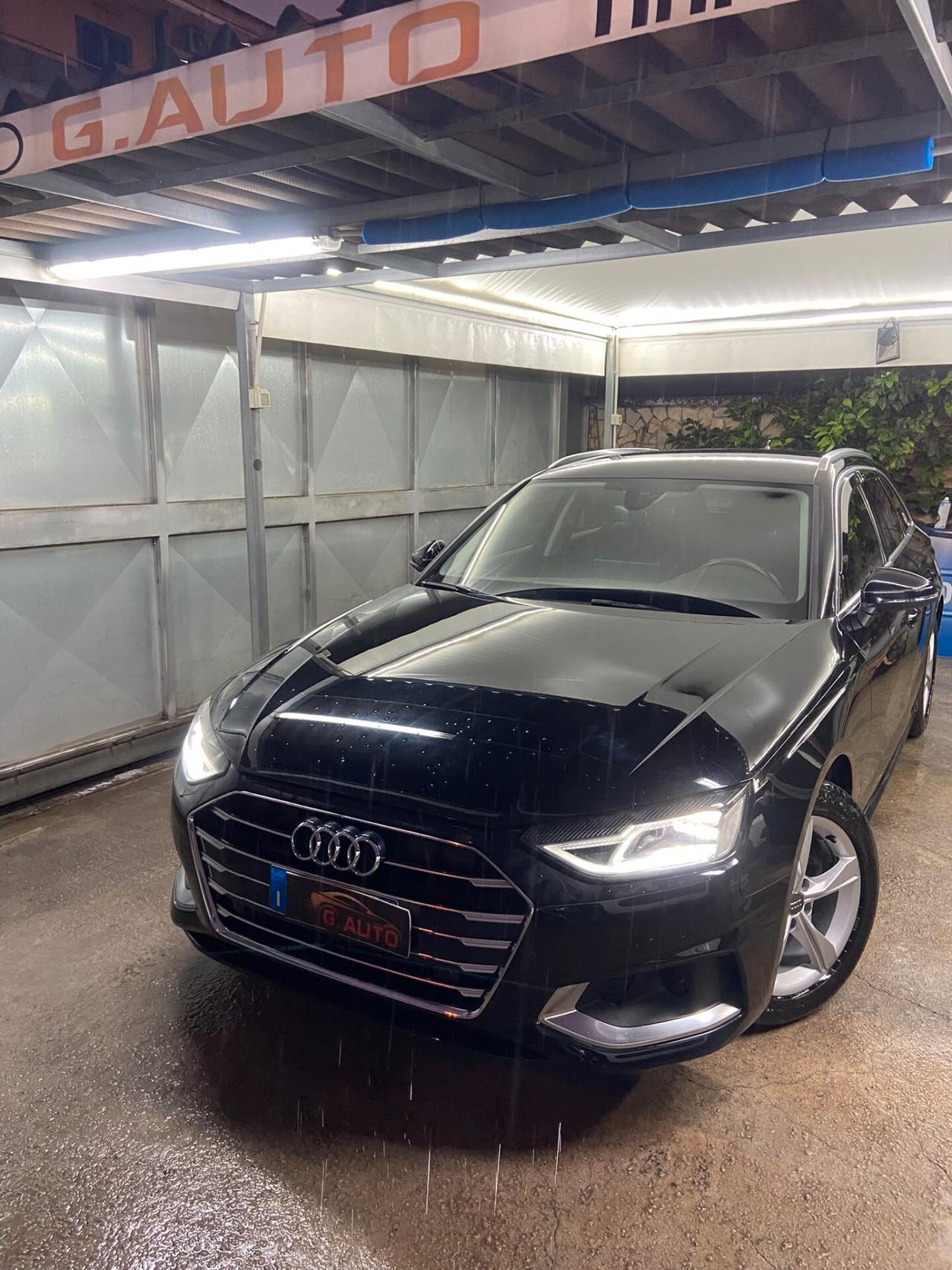 Audi A4 Avant 35 TDI/163 CV S tronic Business Advanced