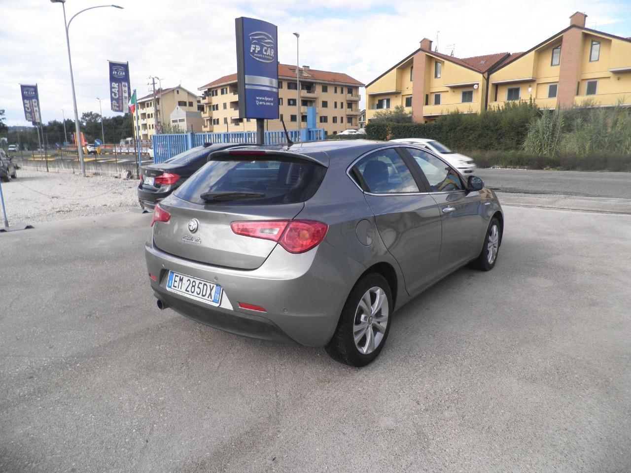 Alfa Romeo Giulietta 1.6 jtdm-2 Progression