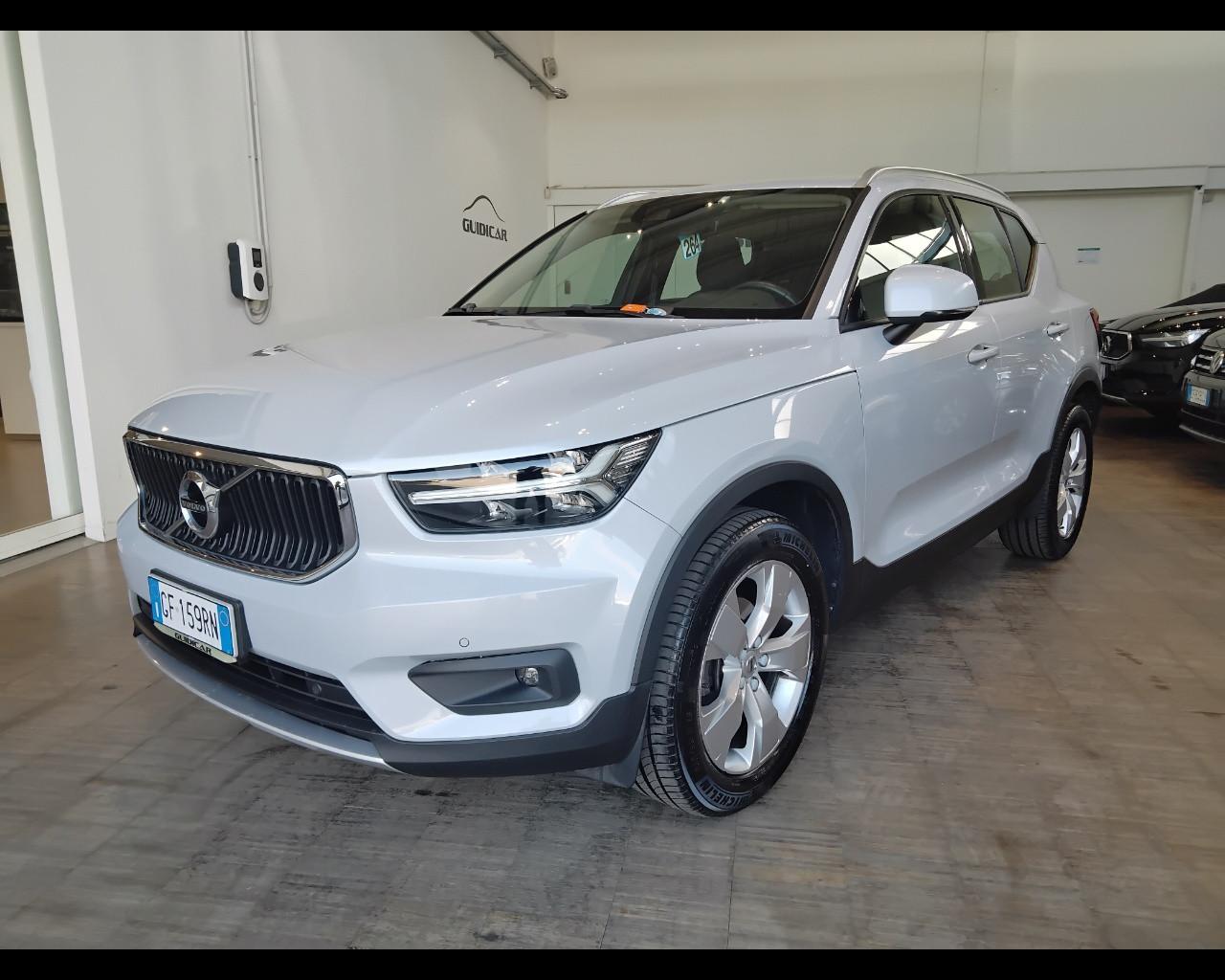 VOLVO XC40 - XC40 1.5 t2 Momentum Pro auto my21