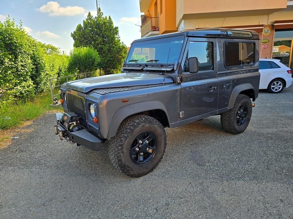 Land Rover Defender 90 TD5 SW DA VETRINA!