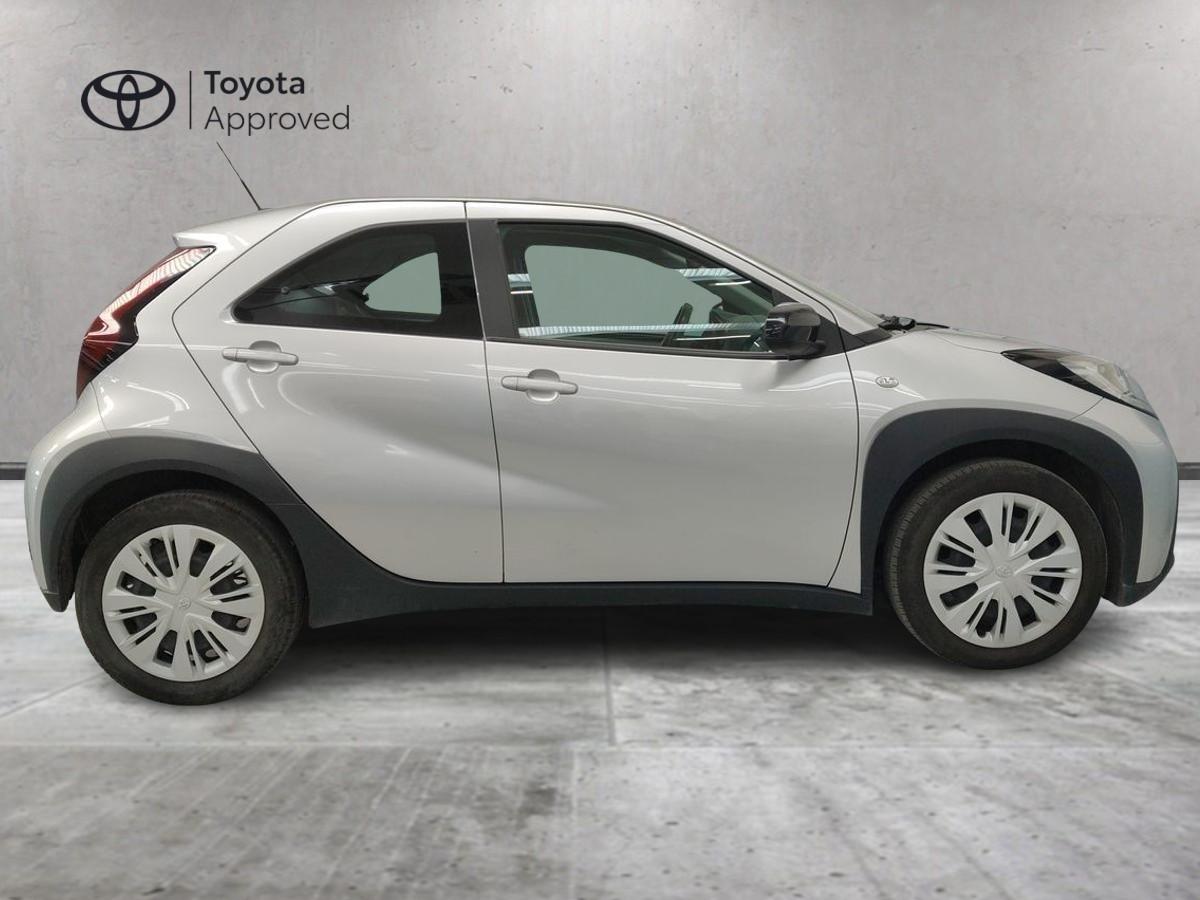 TOYOTA Aygo X - Aygo X 1.0 VVT-i 72 CV 5 porte Active