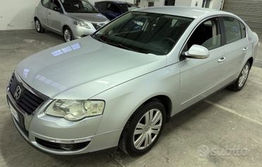 Volkswagen Passat 1.9 TDI 105CV - 2008